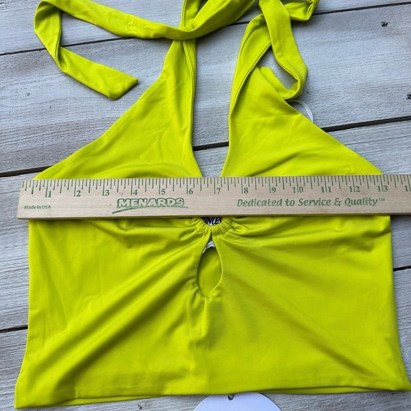 Princess Polly Omarion Top Cropped Halter Cutout Club Wear Size 2 NWT - Picture 3 of 8